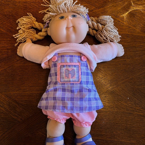 Cabbage Patch Kids - excellent condition and original box - Picture 5 of 15